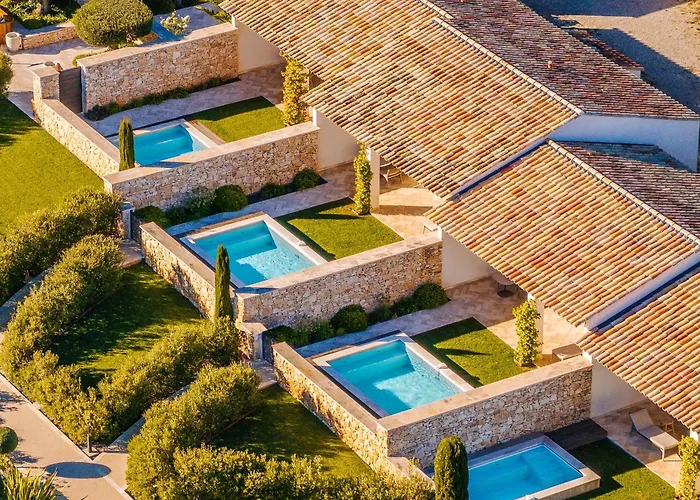 La Bastide Saint Georges & Hotel Forcalquier