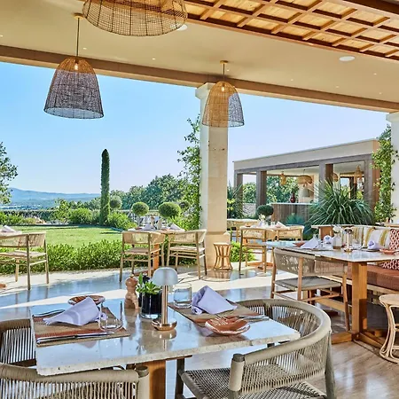 Hotell La Bastide Saint Georges & Forcalquier