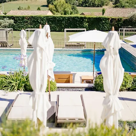 호텔 La Bastide Saint Georges & 4*
