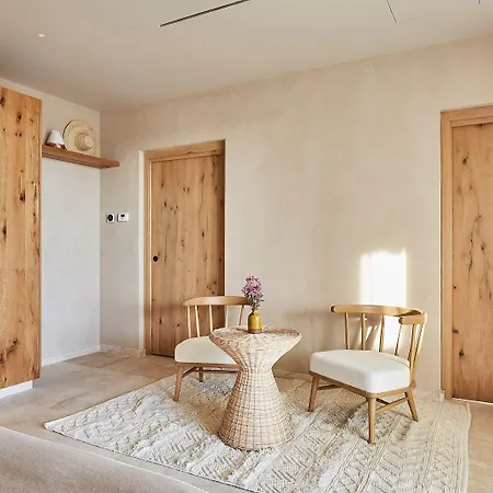 Hotel La Bastide Saint Georges & 4*